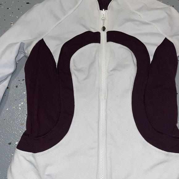 Lululemon sweater reversible - Picture 3 of 5